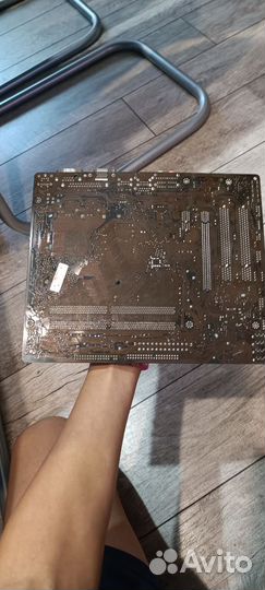 Материнская плата asus