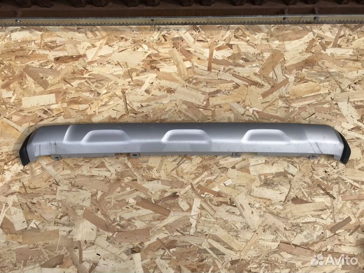 Накладка переднего бампера Subaru Forester 5 SK