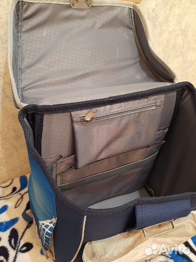 Рюкзак школьный для мальчика новый