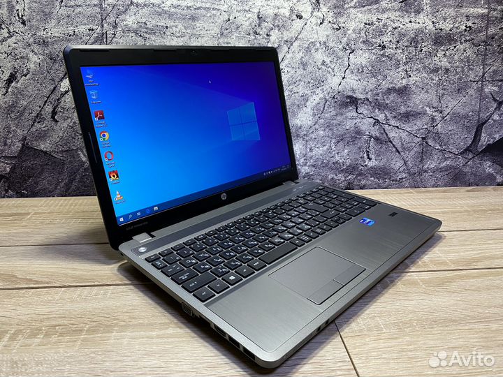 Ноутбук 15.6 HP i7/8/256