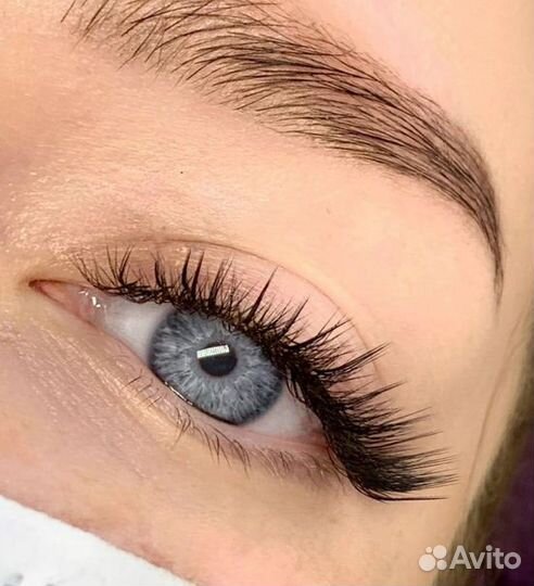 Наращивание ресниц