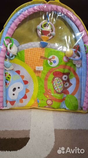 Развивающий коврик новый
