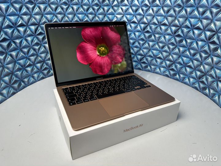 MacBook Air 13 2020 M1/16/256 Gold, Ростест