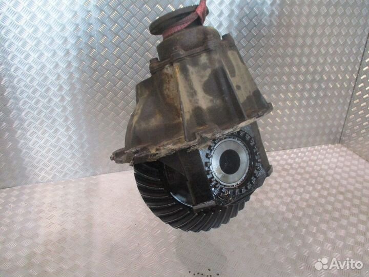 Редуктор HY-1350 L37/12 R3083 обломана крестовина