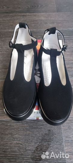 Туфли для девочки