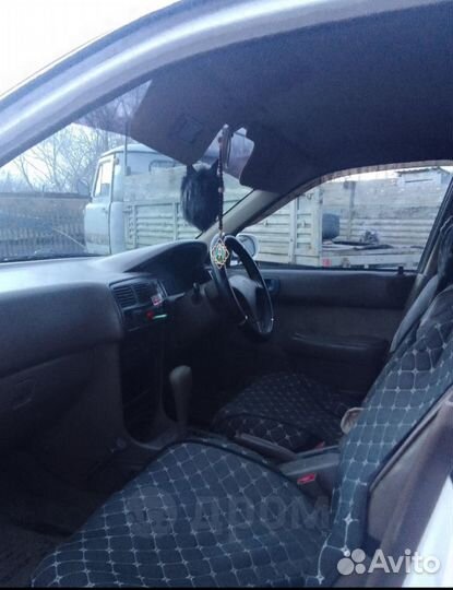 Toyota Corolla 1.6 AT, 1995, 350 000 км