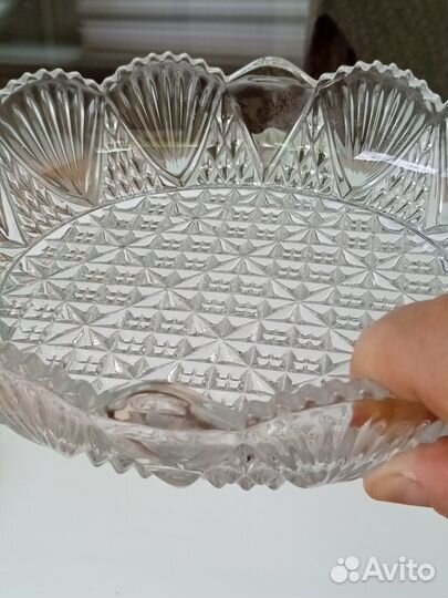 Посуда для сервировки стола