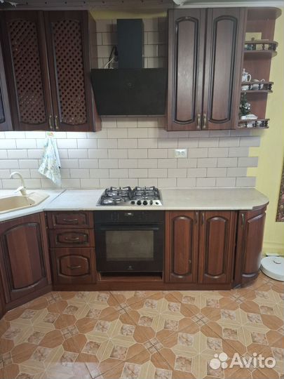 Кухонные гарнитуры угловые бу