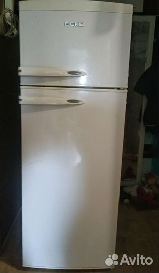 Холодильник бу beko