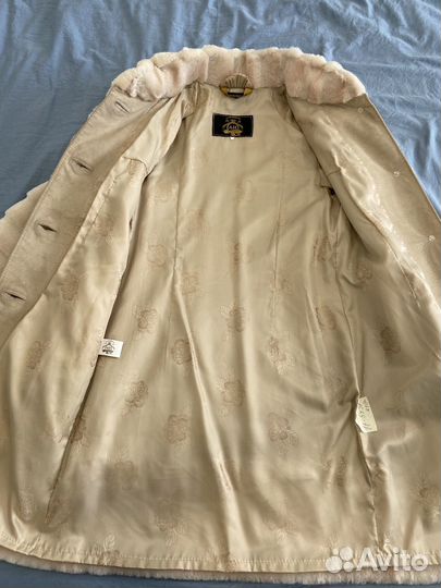 Шуба женская натуральная мутоновая 40-42