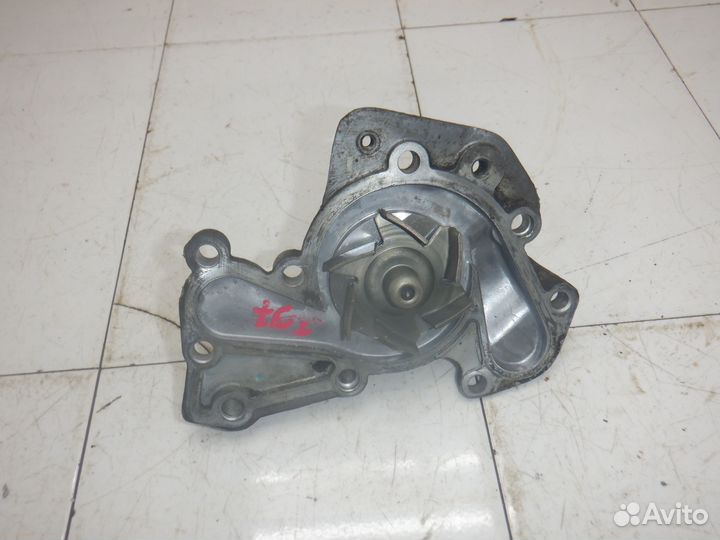 Насос водяной (помпа) Hyundai XG