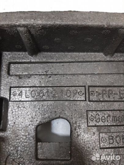 Ящик для инструментов Audi Q7 4LB 4.2 2006