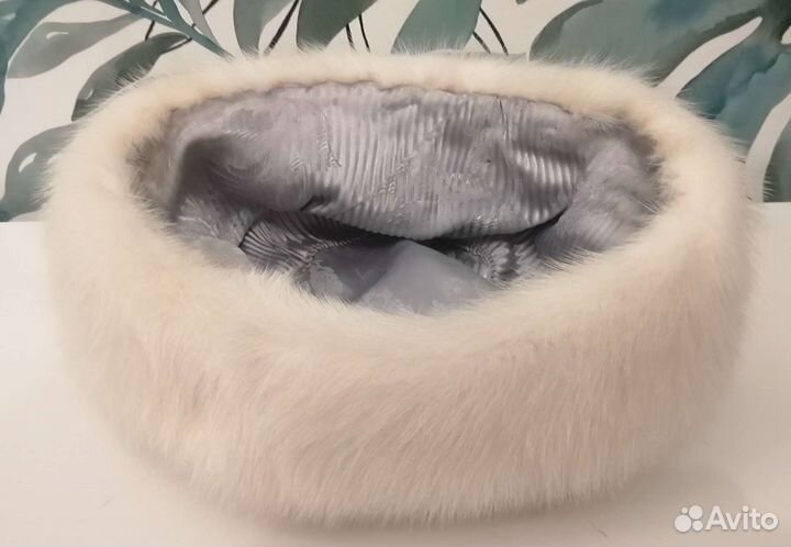 Шляпа норковая белая