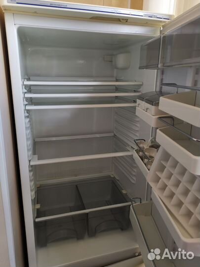 Холодильник атлант бу