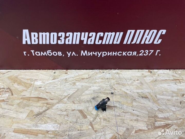 Форсунка топливная LADA Vesta