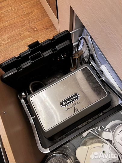 Мультгриль DeLonghi cgh1012d