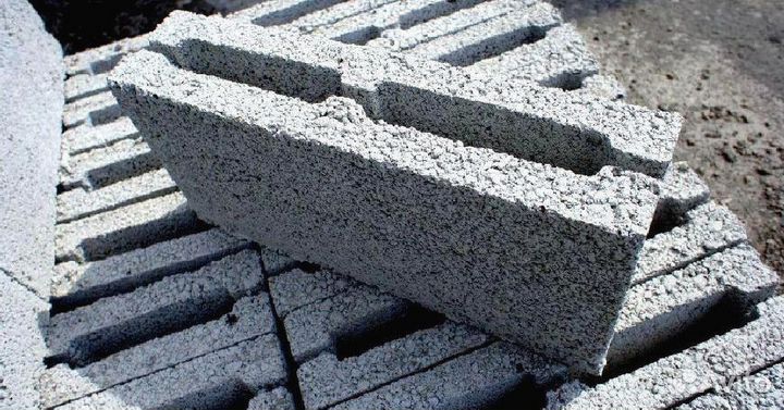 Керамзитоблок перегородочный пустотелый