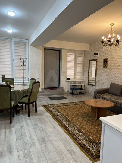 1-к. квартира, 58 м², 1/14 эт.