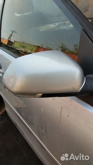 Зеркала Фольксваген Поло 2007 год