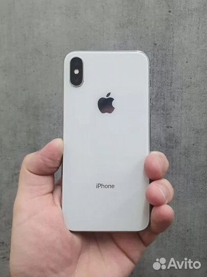 iPhone X, 64 ГБ