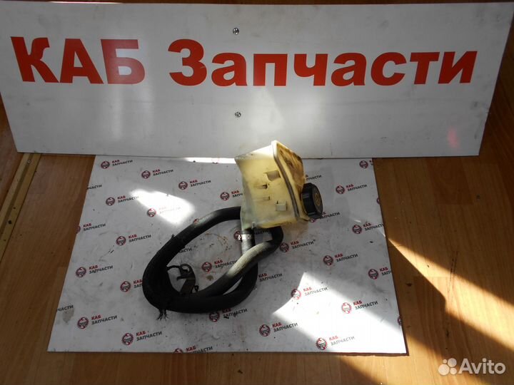 Бачок гур Ford Mondeo 2