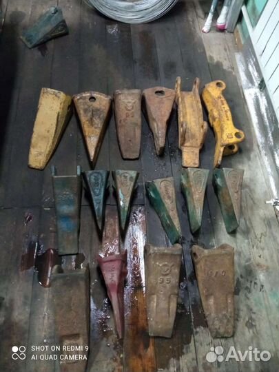 Продам клыки