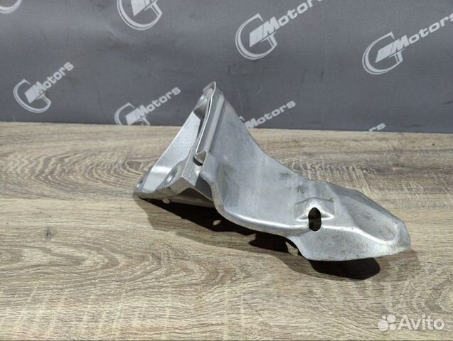 Кронштейн двигателя правый Bmw 320I E90 N46B20BD