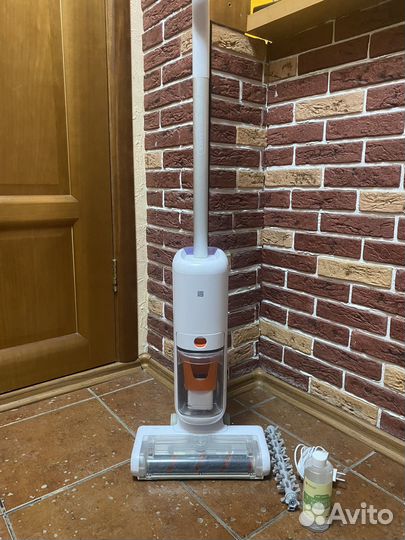 Пылесос моющий безпроводной Xiaomi FG2020 Wireless