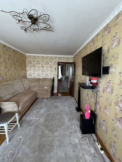 3-к. квартира, 74 м², 5/5 эт.