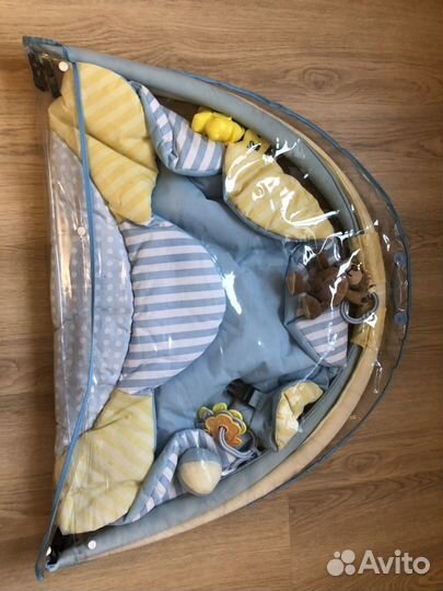 Развивающий коврик