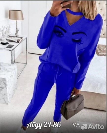 Костюм спортивный