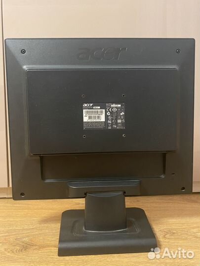 Монитор TFT 17