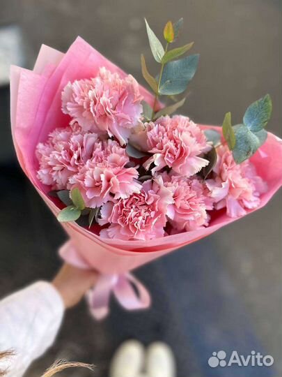 Доставка цветов и букетов