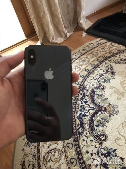 iPhone X, 64 ГБ