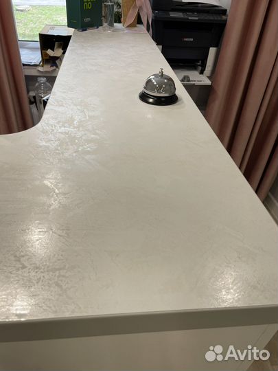 Стойка ресепшн бу