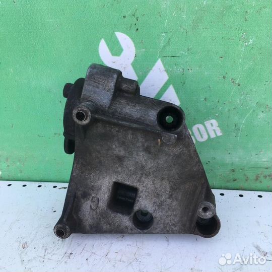 Ролик-натяжитель ручейкового ремня бмв Е39