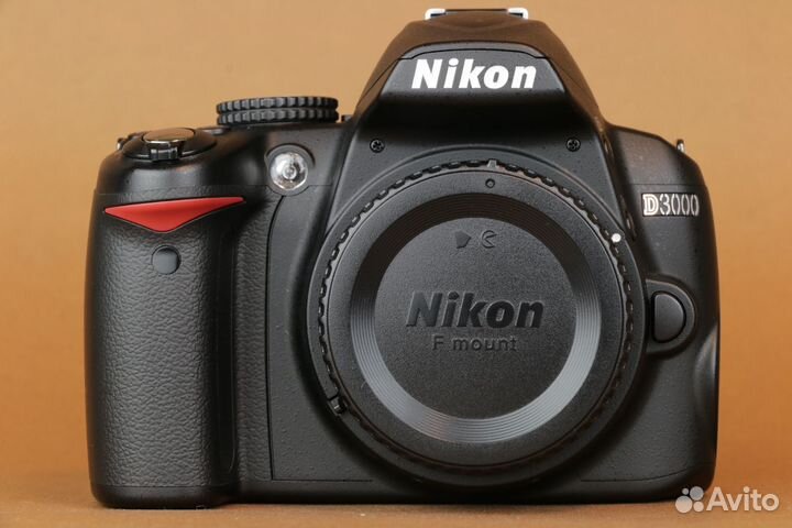 Nikon D3000 (id 67139)