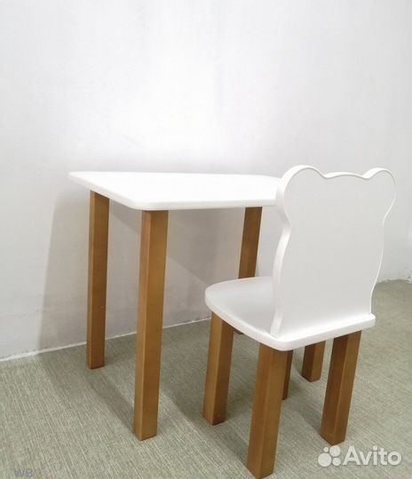 Набор детской мебели новый