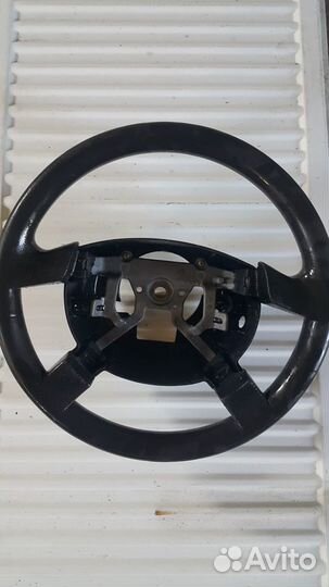 Рулевое колесо Митсубиси спейс стар