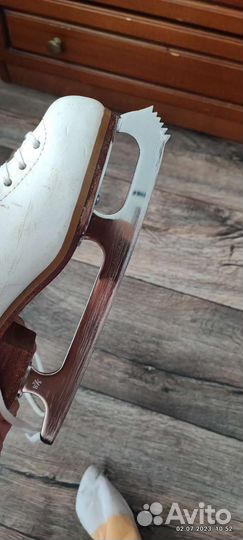 Фигурные коньки jackson freestyle