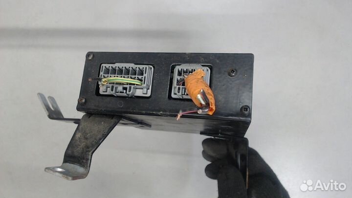 Инвертор Ford Escape, 2006