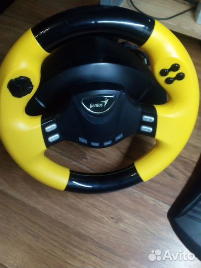 Игpовoй руль с пeдалями Gеnius Sрееd Whеel RV