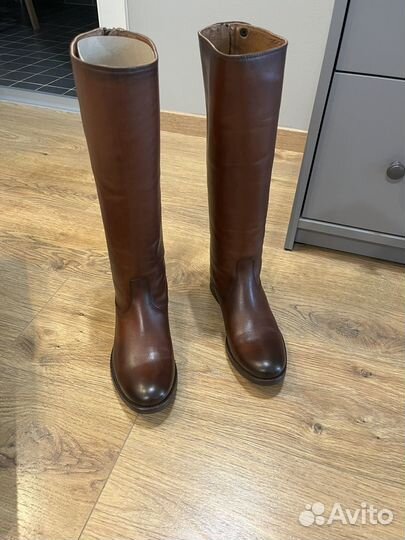 Женские сапоги frye