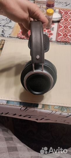 Полноразмерные наушники Philips Fidelio X1