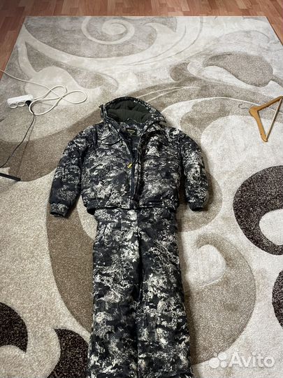 Зимний костюм для рыбалки