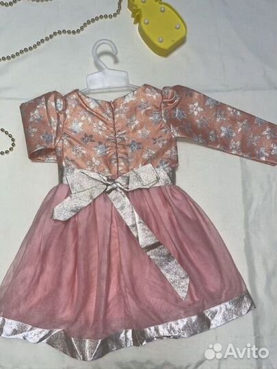 Нарядное детское платье