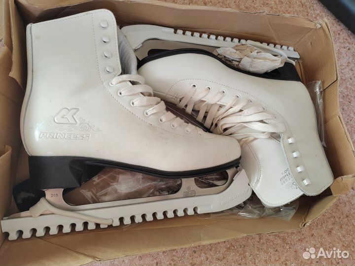 Коньки женские