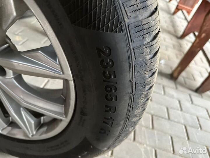 Колеса зимние Audi Q5 R17