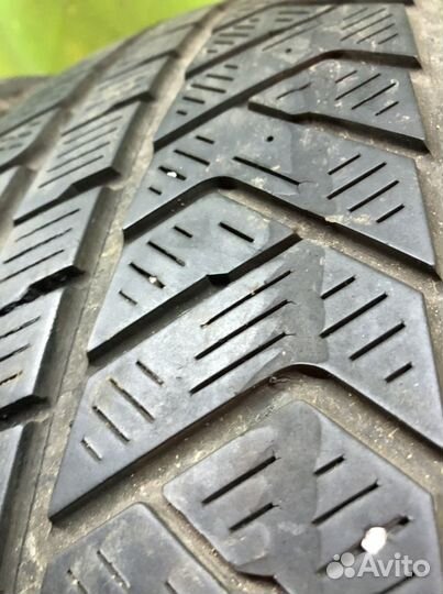 Pirelli Scorpion Winter 285/40 R21