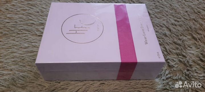 Туалетная вода женская HFC wear love everywhere